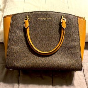 Used Michael Kors Satchel medium